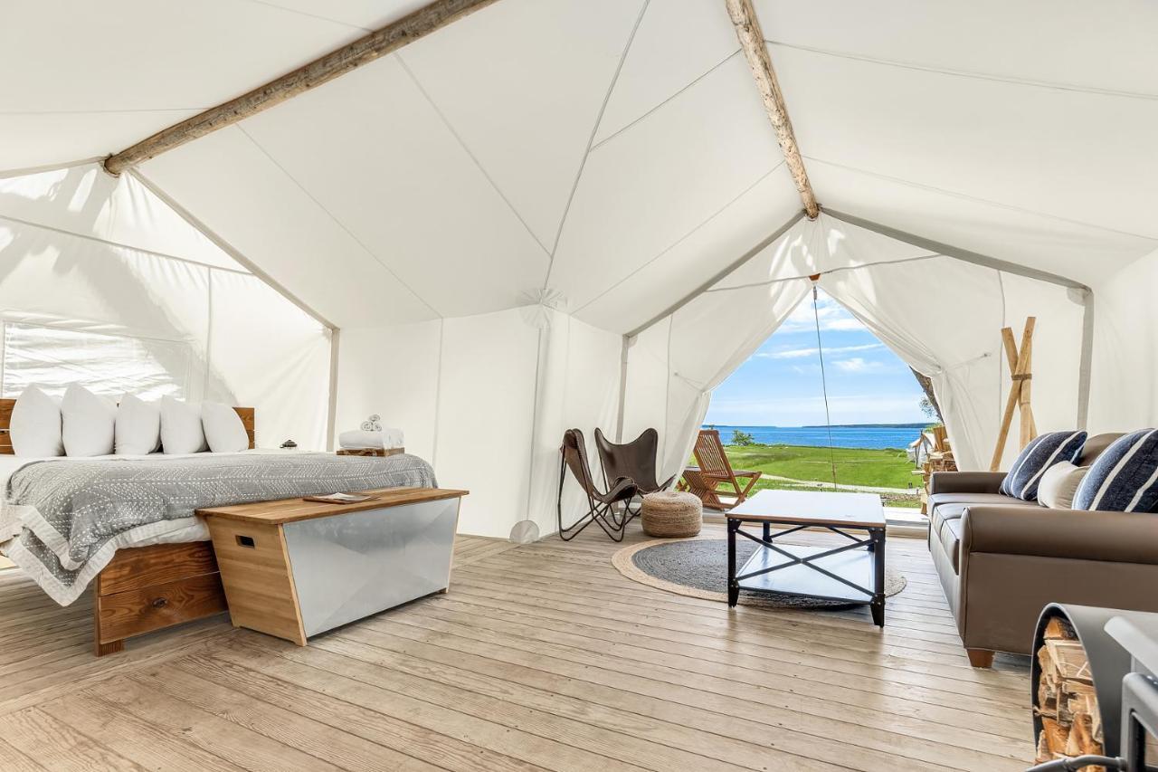 Under Canvas Acadia Surry Luaran gambar
