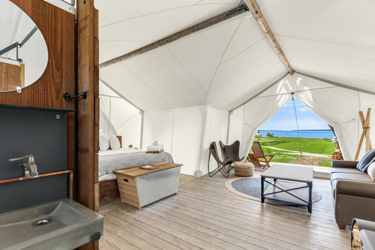 Under Canvas Acadia Surry Luaran gambar